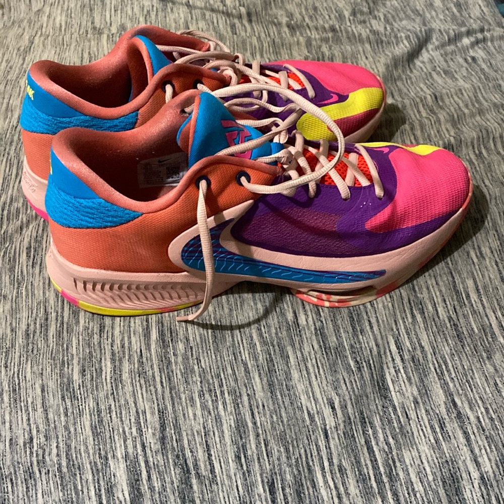Nike Zoom Freak 4